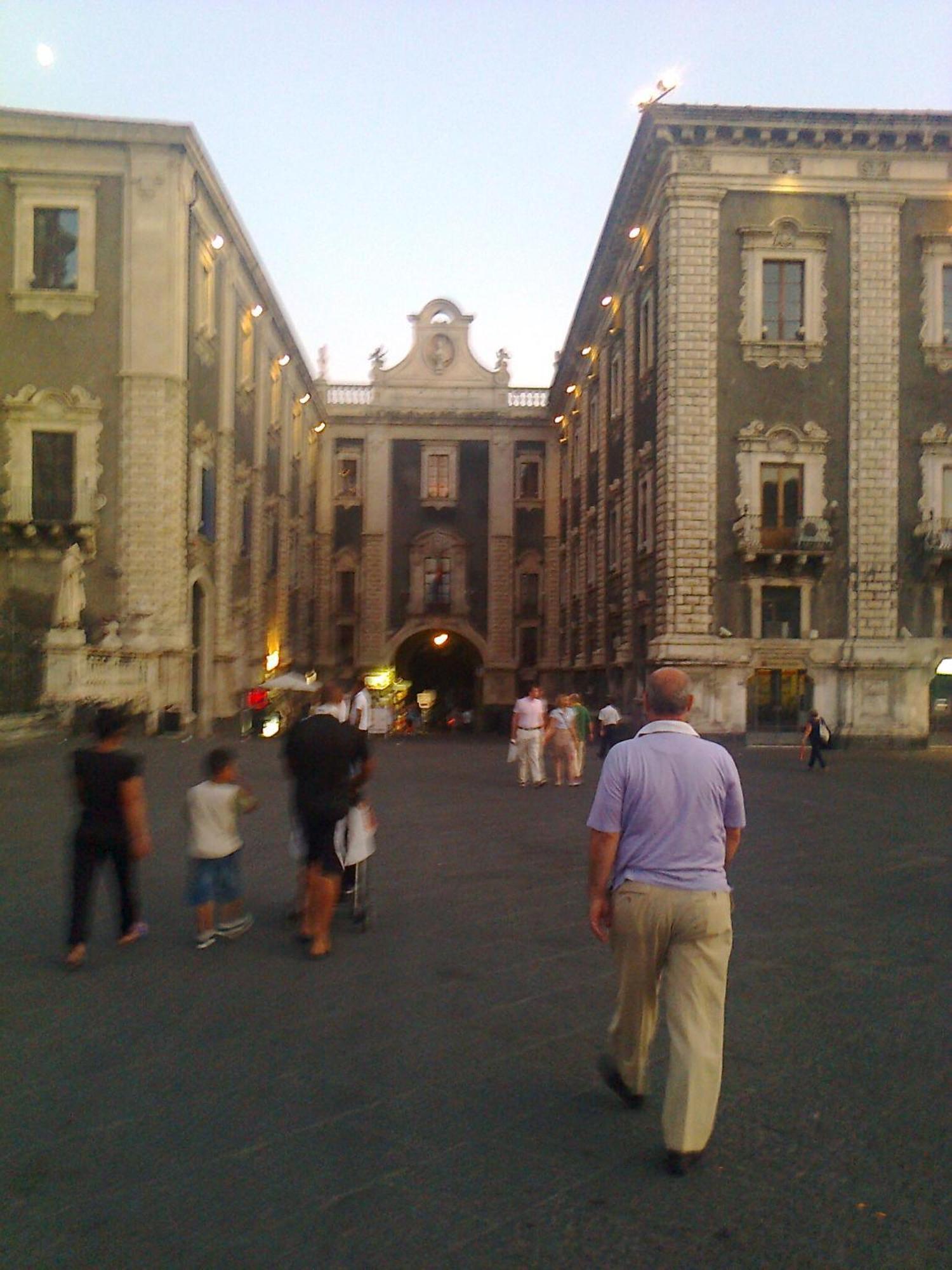 Nuovo Hotel Sangiuliano Catania Luaran gambar